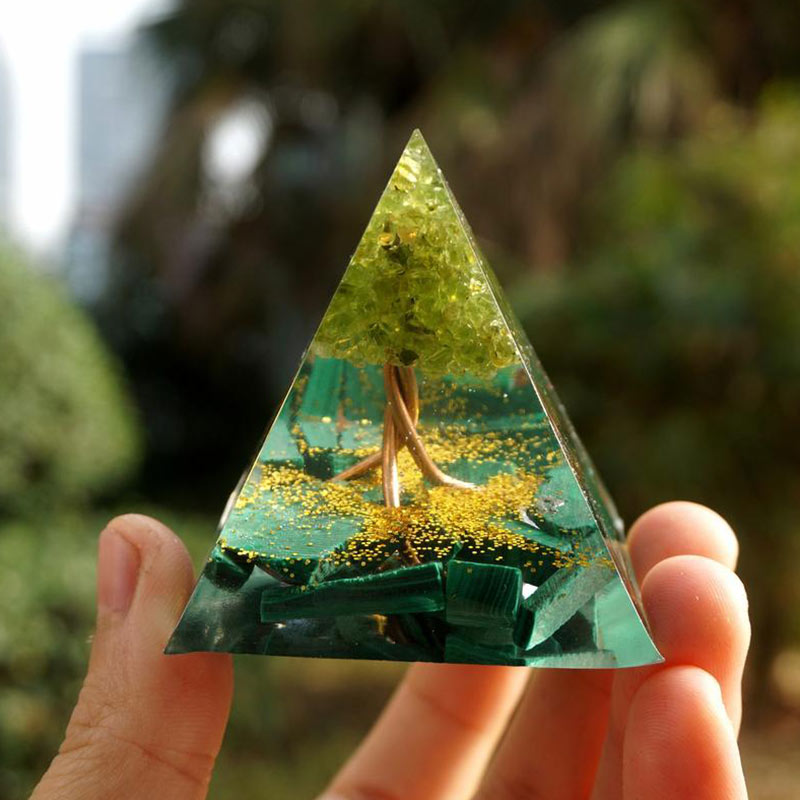 Olivenorma Sacred Heart Forest Malachit & Peridot Orgon-Pyramide - image 2