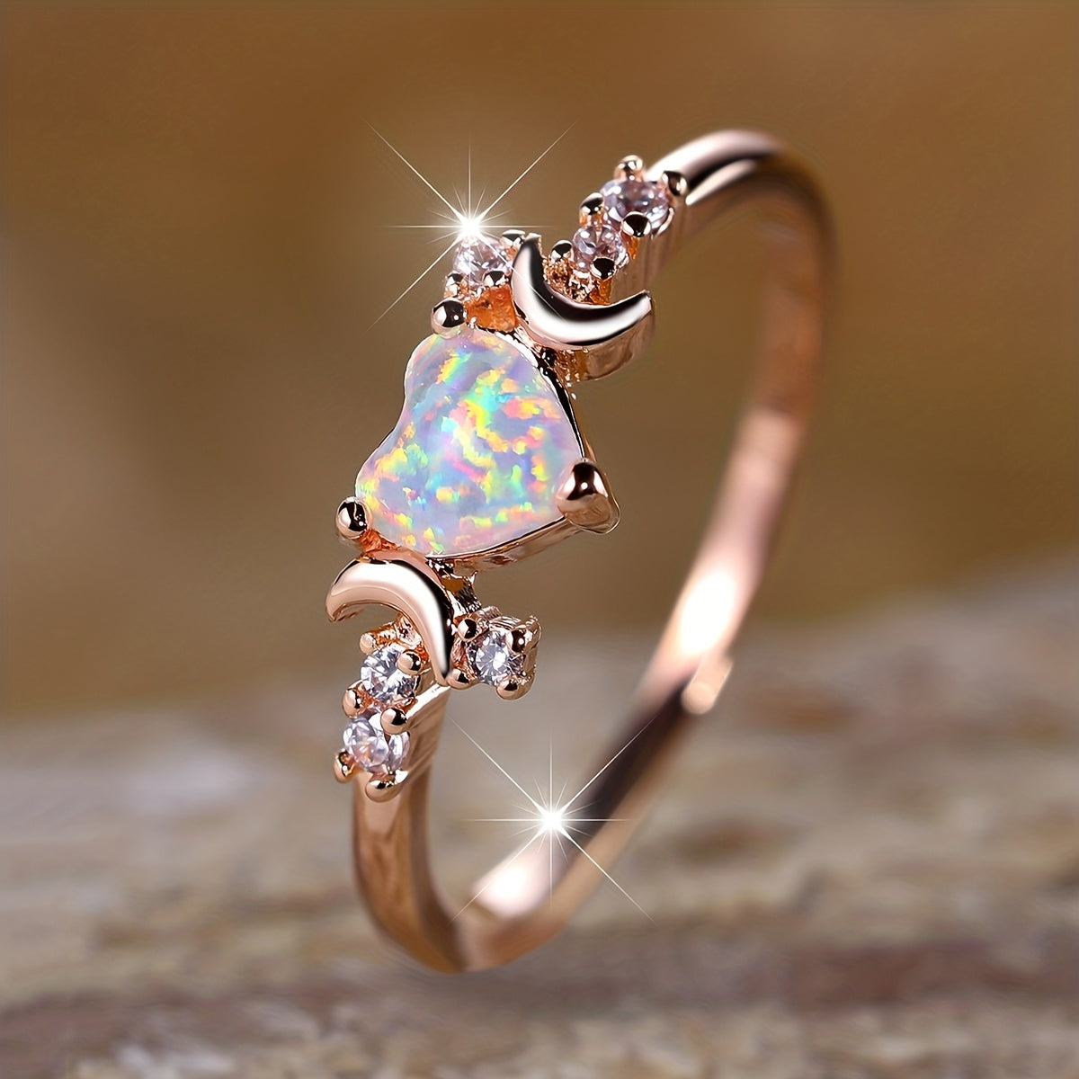 Olivenorma "Licht unserer Liebe" Herz-Opal-Mondphasen-Ring 