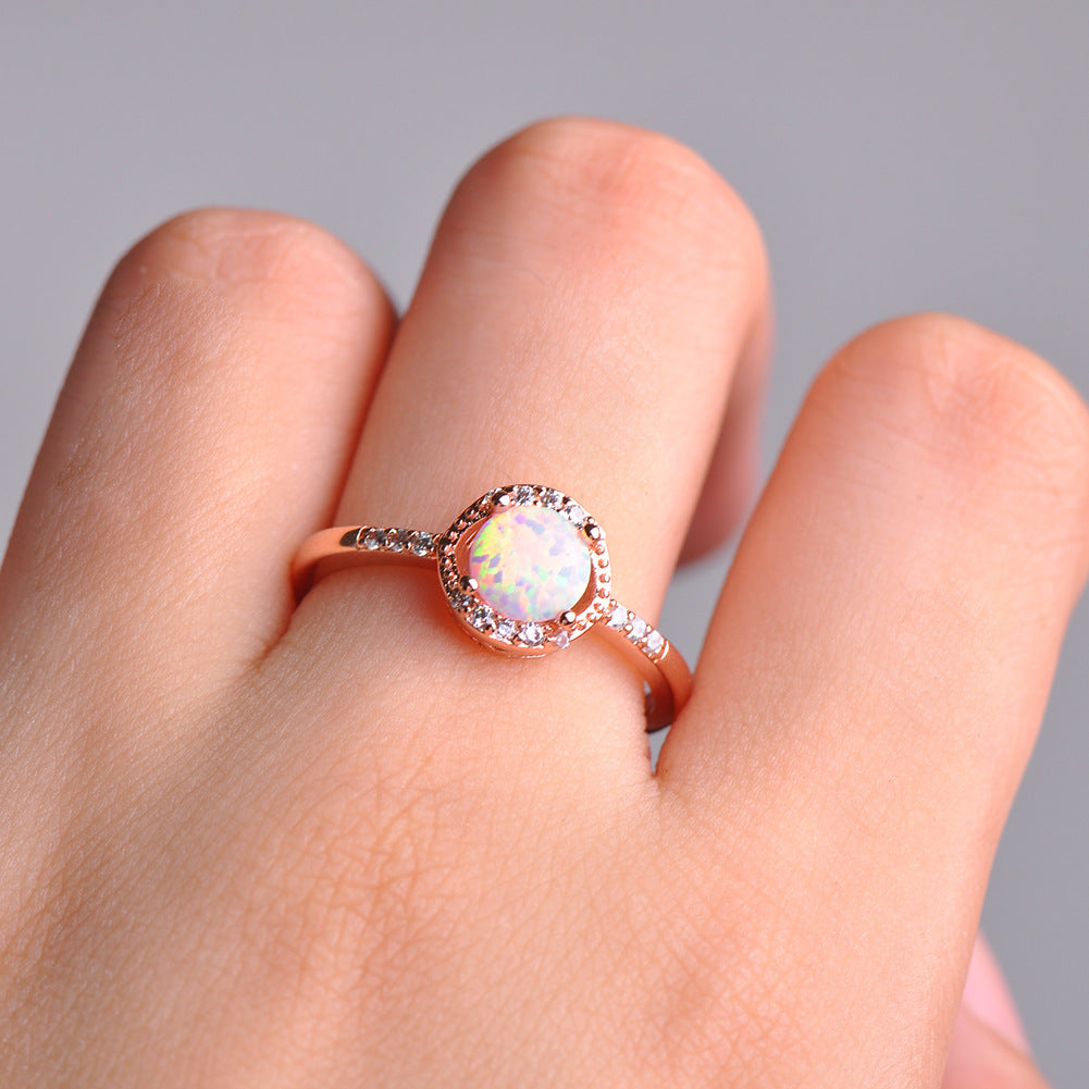 Olivenorma Klassischer Vier-Krallen-Runder-Opal-Ring 