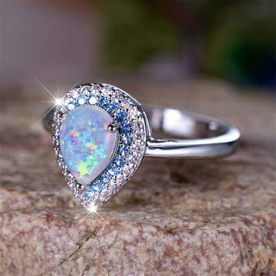 Olivenorma Wassertropfen Typ Opal Weißer Zirkon Ring