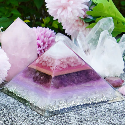 Olivenorma Rose Erdbeerquarz Amethyst Liebes Orgone Pyramide