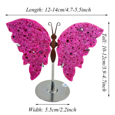 Olivenorma Naturroter Korund Schmetterling Gravur Edelsteindekoration 