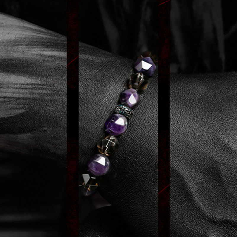 Olivenorma „Mysteries“ Natürliches Amethyst-Perlenarmband 