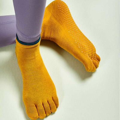 Olivenorma Pilates-Socken mit rutschfestem Griff, einfarbig