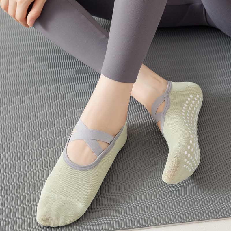 Olivenorma Rutschfeste Yoga Pilates Barre Socke mit Riemen 