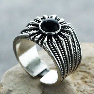 Olivenorma Natural Black Onyx Gravierter Herrenring verstellbar