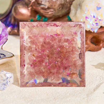 Olivenorma Rose Quartz   Strawberry Quartz Orgon-Pyramide