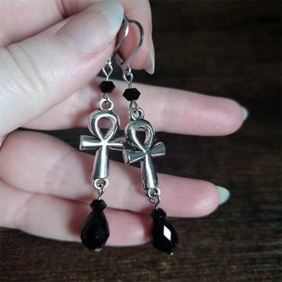 Olivenorma Obsidian Ankh Kreuz Charm Haken Ohrringe