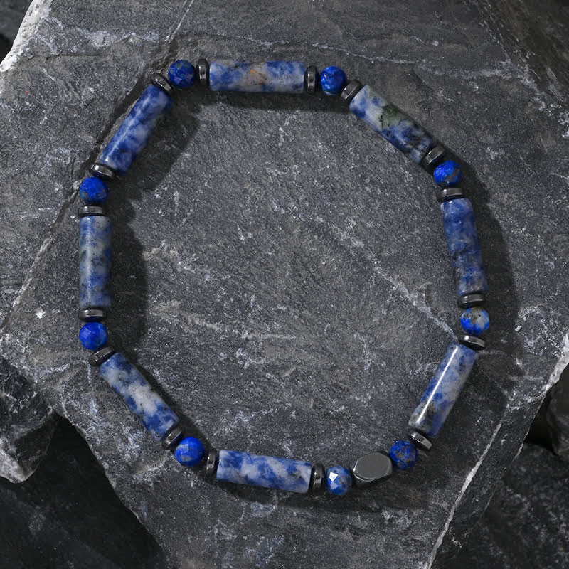 Olivenorma Armband mit natürlichen Hämatitstreifen und blauen Sodalithperlen