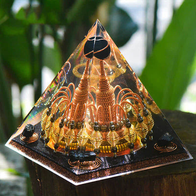 Olivenorma „Gilded Dark Night Lord“ Orgon-Pyramide aus schwarzem Kristall