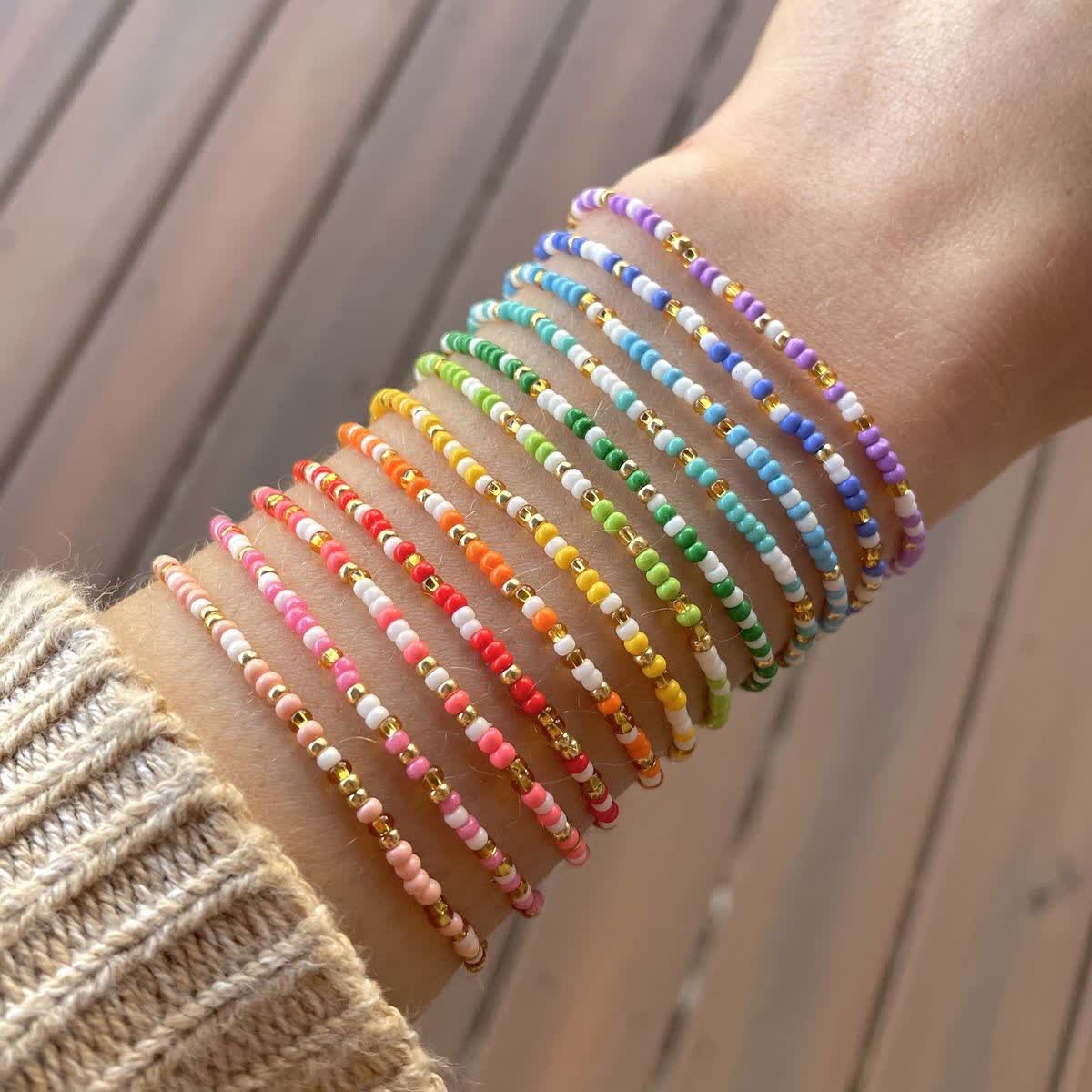 Olivenorma – Armband-Set mit bunten Reisperlen, 12-teilig