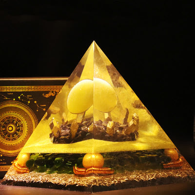 Olivenorma Orgon-Pyramide -Pyramide mit gelber Jadekristallkugel