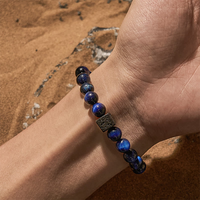 Olivenorma Armband mit Perlen aus Lavastein und blauem Tigerauge