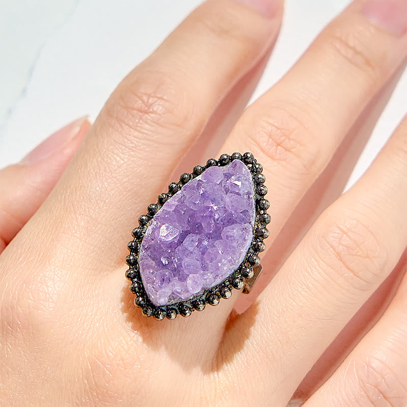 Olivenorma Verstellbarer Ring aus natürlichem Amethyst in unregelmäßiger Form