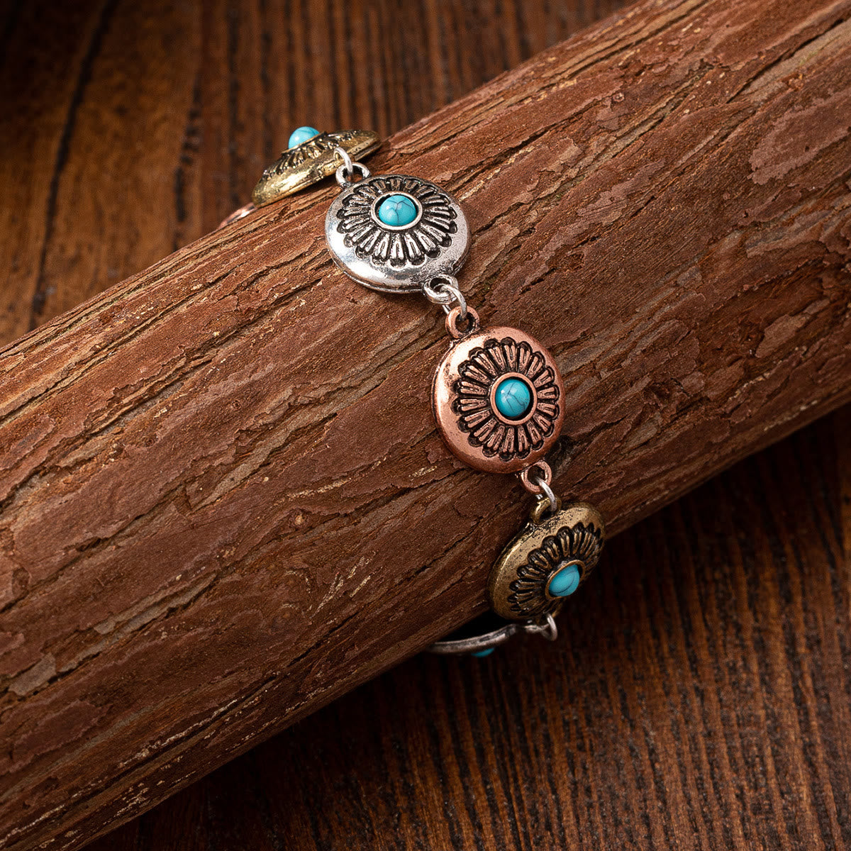 Olivenorma Türkisfarbenes Metallarmband im Bohemian-Stil