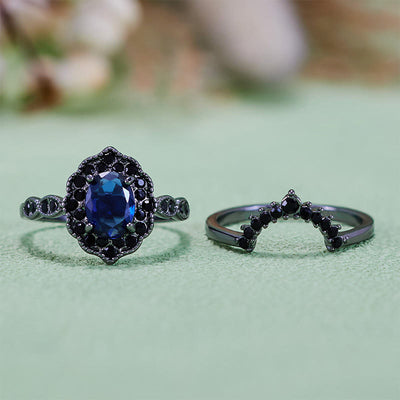 Olivenorma Brautset mit ovalem Saphir und Blumenmuster in Schwarz und Gold