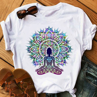 Olivenorma T-Shirt mit Buddha-Chakra-Meditation und Zen-Hobo-Boho-Print