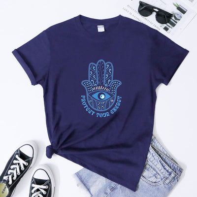 Olivenorma T-Shirt mit Aufdruck „Schutz vor bösem Blick und Hamsa“