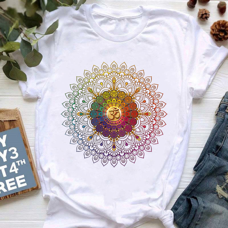 Olivenorma Yoga Meditation Top Bunt bedrucktes T-Shirt