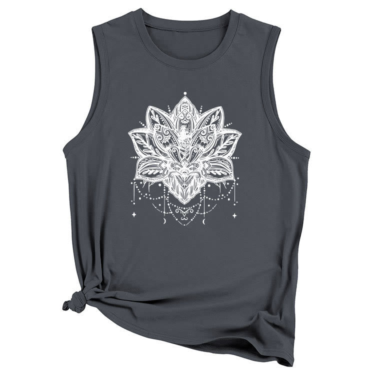 Olivenorma – Ärmelloses, großes Trägershirt mit Lotus-Print