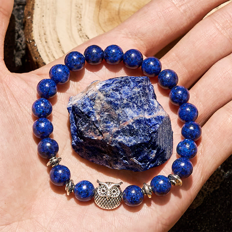 Olivenorma 8 mm großes Perlenarmband mit Eulenmotiv aus natürlichem Lapislazuli