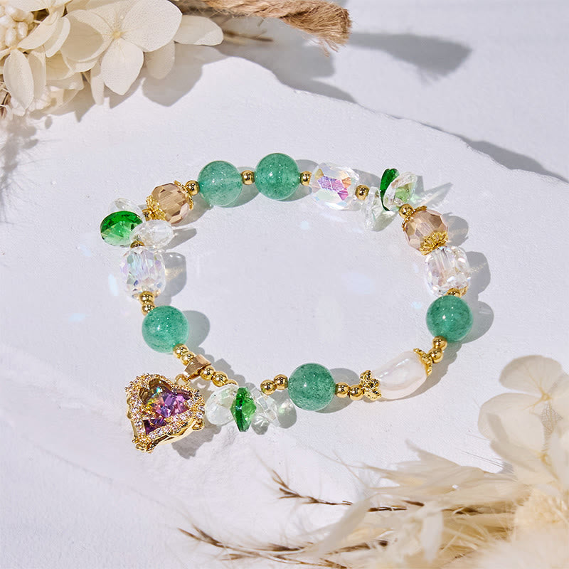 Olivenorma Armband mit Herzanhänger aus klarem Glas mit grünem Aventurin