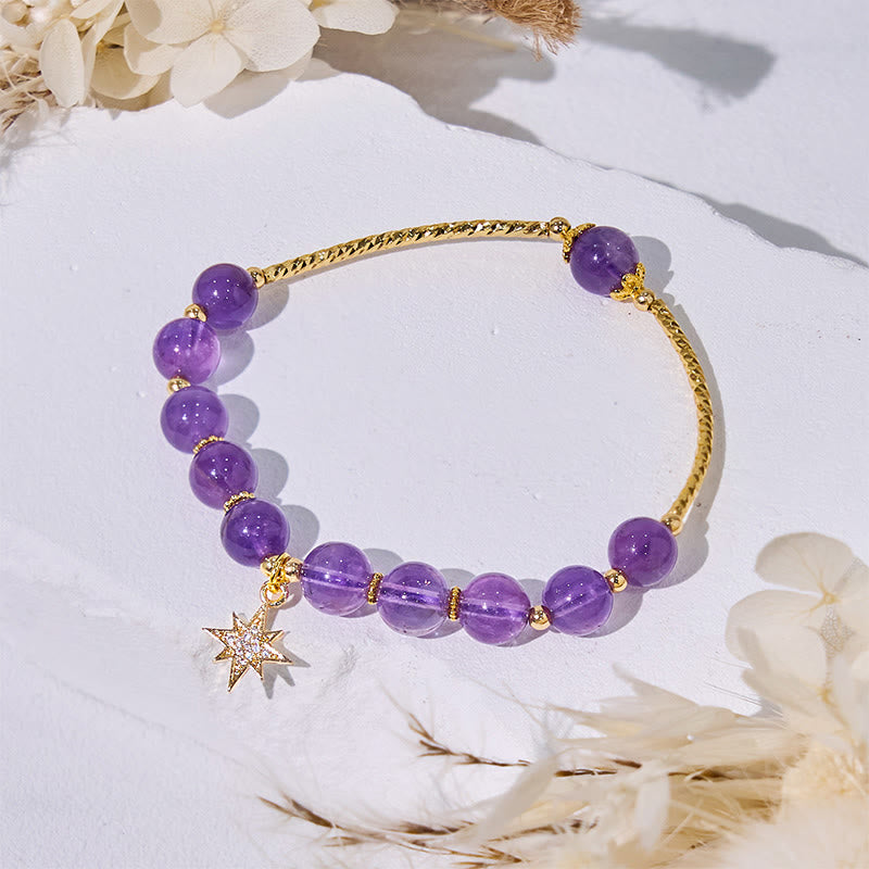 Olivenorma Amethystperlen-Armband mit achtzackigem Sternanhänger