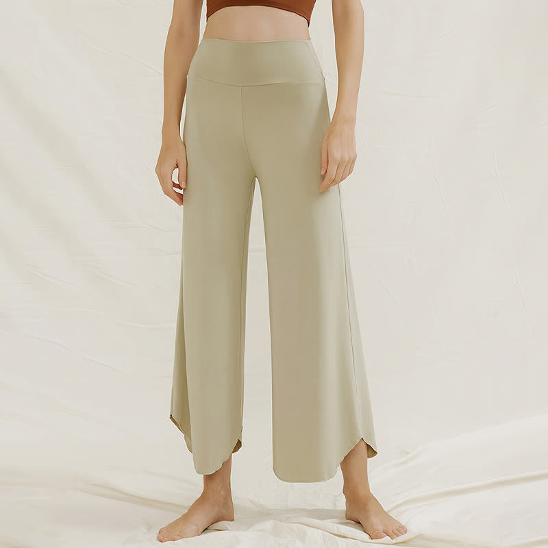 Olivenorma – Weiche, ausgestellte Yoga-Loungehose