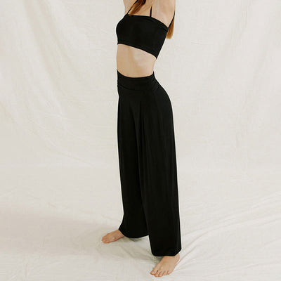Olivenorma – Verstellbare Yogahose mit weitem Bein