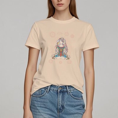 Olivenorma – Baumwoll-T-Shirt „Meditierende Göttin“