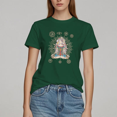 Olivenorma – Baumwoll-T-Shirt „Meditierende Göttin“