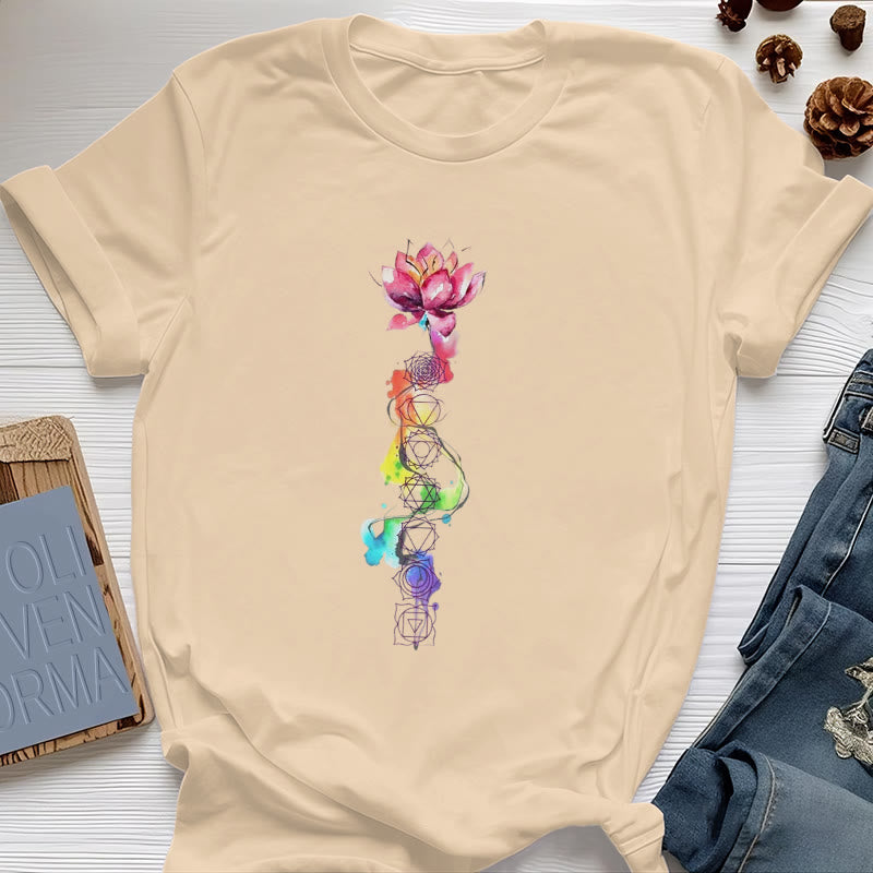 Olivenorma – T-Shirt mit Lotus-Chakra-Energie-Aquarelldruck