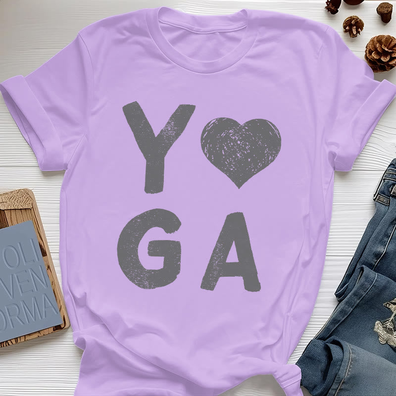 Olivenorma – Yoga-T-Shirt mit Herz-Print