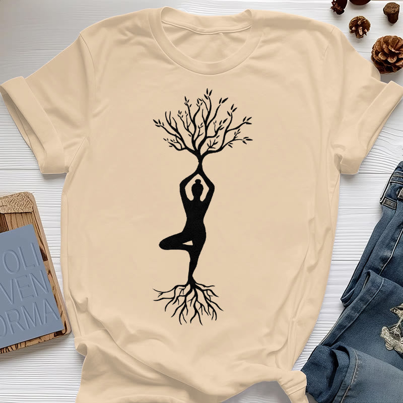 Olivenorma Verwurzelte Yoga-Baum-Pose T-Shirt