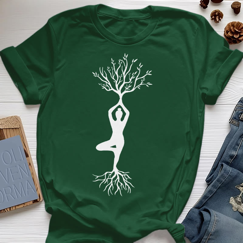Olivenorma Verwurzelte Yoga-Baum-Pose T-Shirt