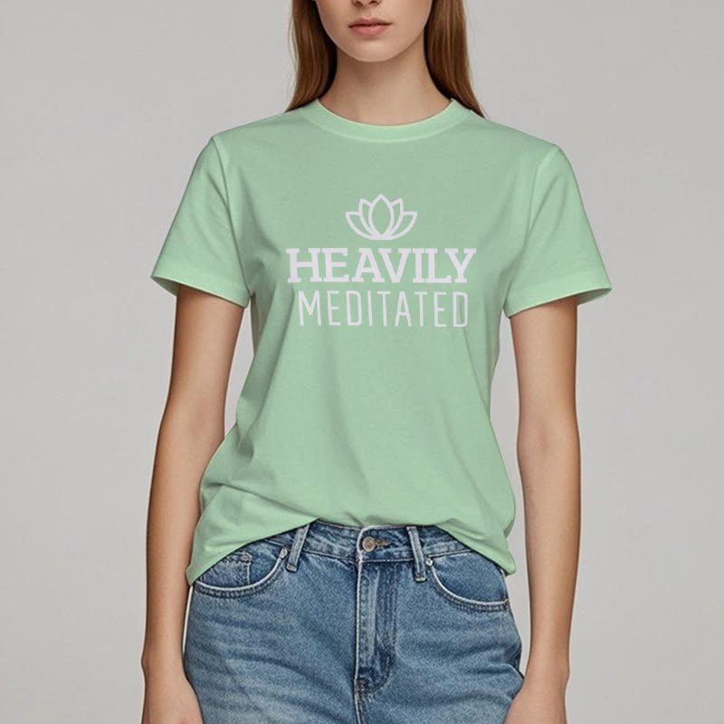 Olivenorma T-Shirt mit Lotusmotiv