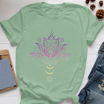 Olivenorma OM Lotusblumen-T-Shirt