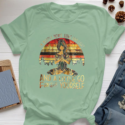 Olivenorma T-Shirt mit Aufschrift „Mostly Peace“