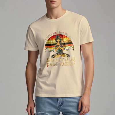 Olivenorma T-Shirt mit Aufschrift „Mostly Peace“