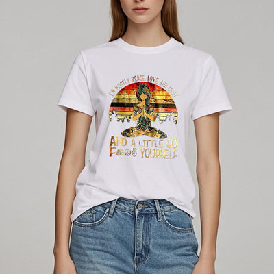 Olivenorma T-Shirt mit Aufschrift „Mostly Peace“