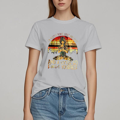 Olivenorma T-Shirt mit Aufschrift „Mostly Peace“