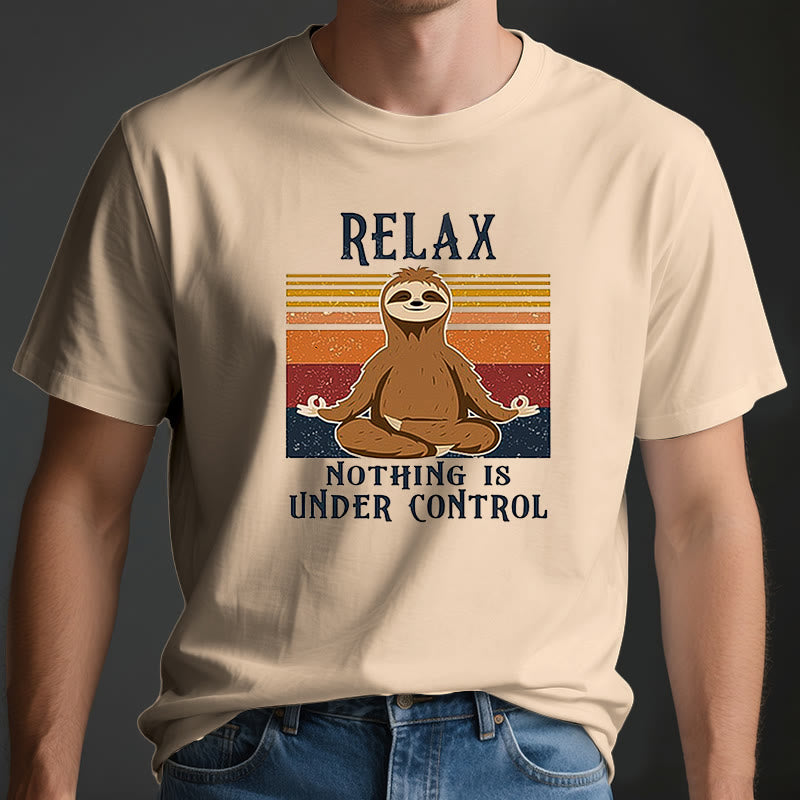 Olivenorma – Entspanntes Retro-Baumwoll-T-Shirt mit Faultier-Motiv