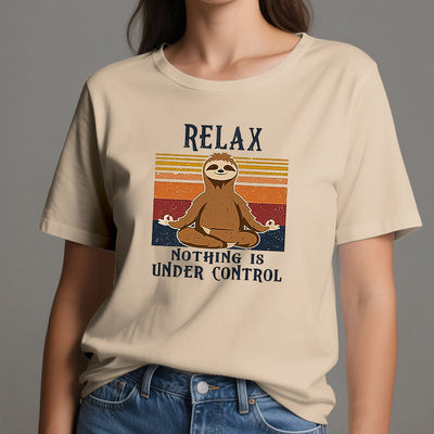 Olivenorma – Entspanntes Retro-Baumwoll-T-Shirt mit Faultier-Motiv