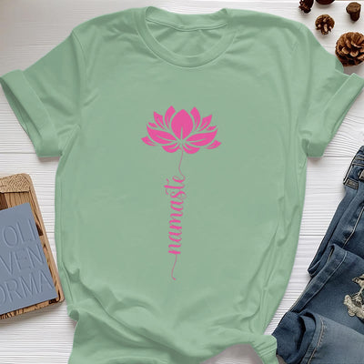 Olivenorma Namaste Lotus Yoga Baumwoll-T-Shirt