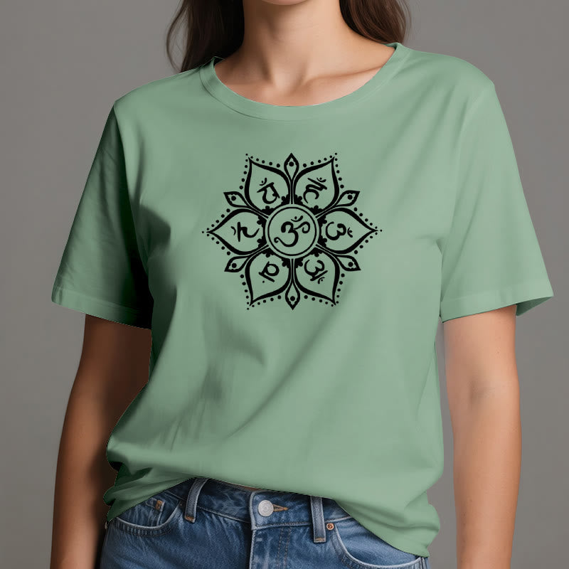 Olivenorma Sieben Chakra-Symbole T-Shirt