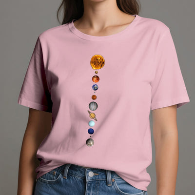 Olivenorma – T-Shirt mit Sonnensystem-Galaxien-Print