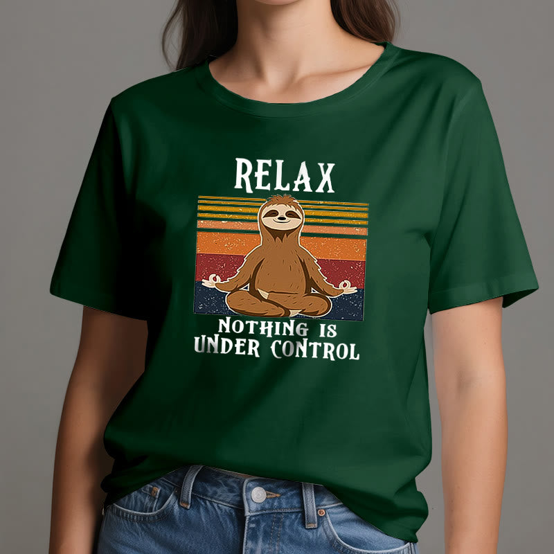Olivenorma – Entspanntes Retro-Baumwoll-T-Shirt mit Faultier-Motiv