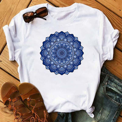 Olivenorma – Weißes T-Shirt mit farbigem geometrischem Lotus-Print