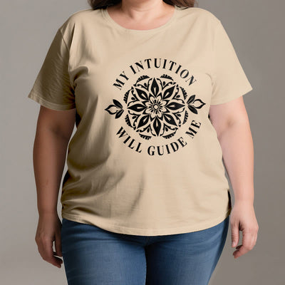 Olivenorma T-Shirt mit Blumenmuster „Meine Intuition wird mich leiten“ - image 3