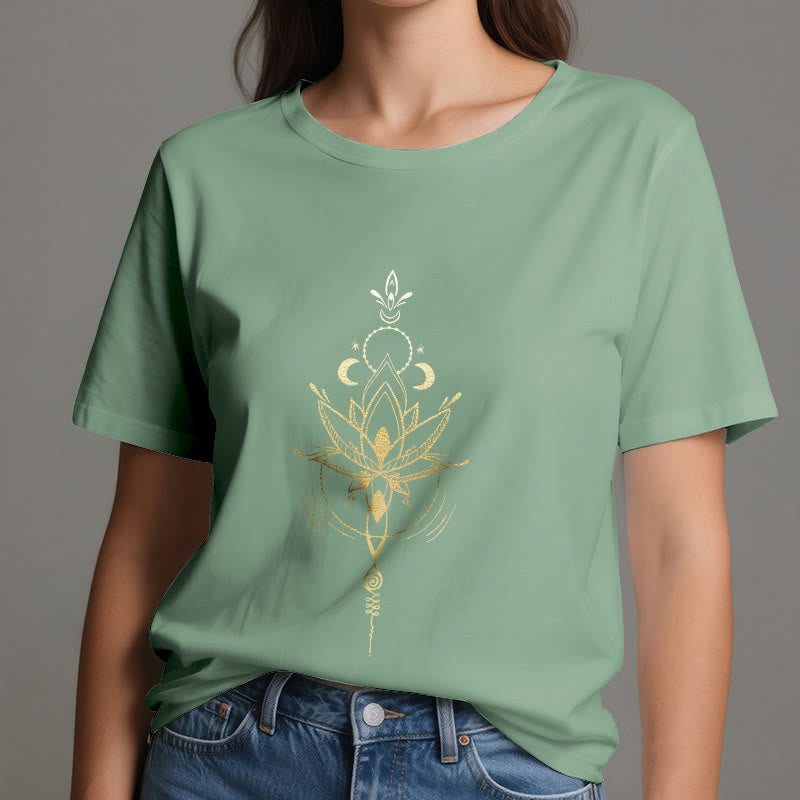 Olivenorma Mondphasen-Lotus-Schutz-Baumwoll-T-Shirt - image 21